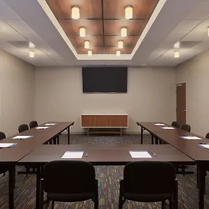 holiday-inn-express-suites-portland-airport-cascade-stn.portland-hotels.info/